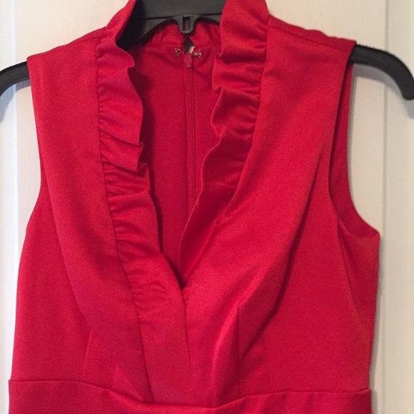 Dress - Picture 2 of 3